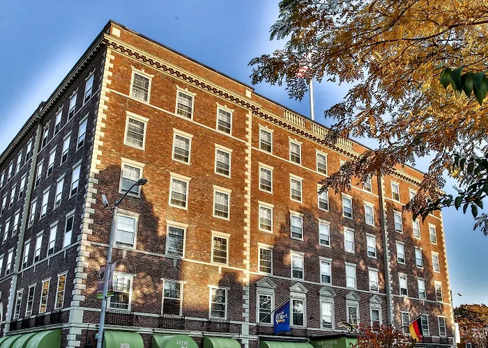 Hawthorne Hotel